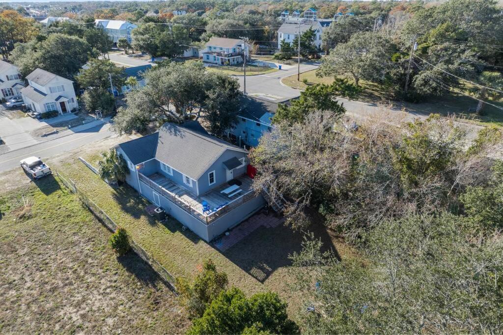 Gorgeous Centrally Located Ocean View 2 King, Huge Private Yard & Deck, Firepit, Bbq, & Game Tables Myrtle Beach Buitenkant foto