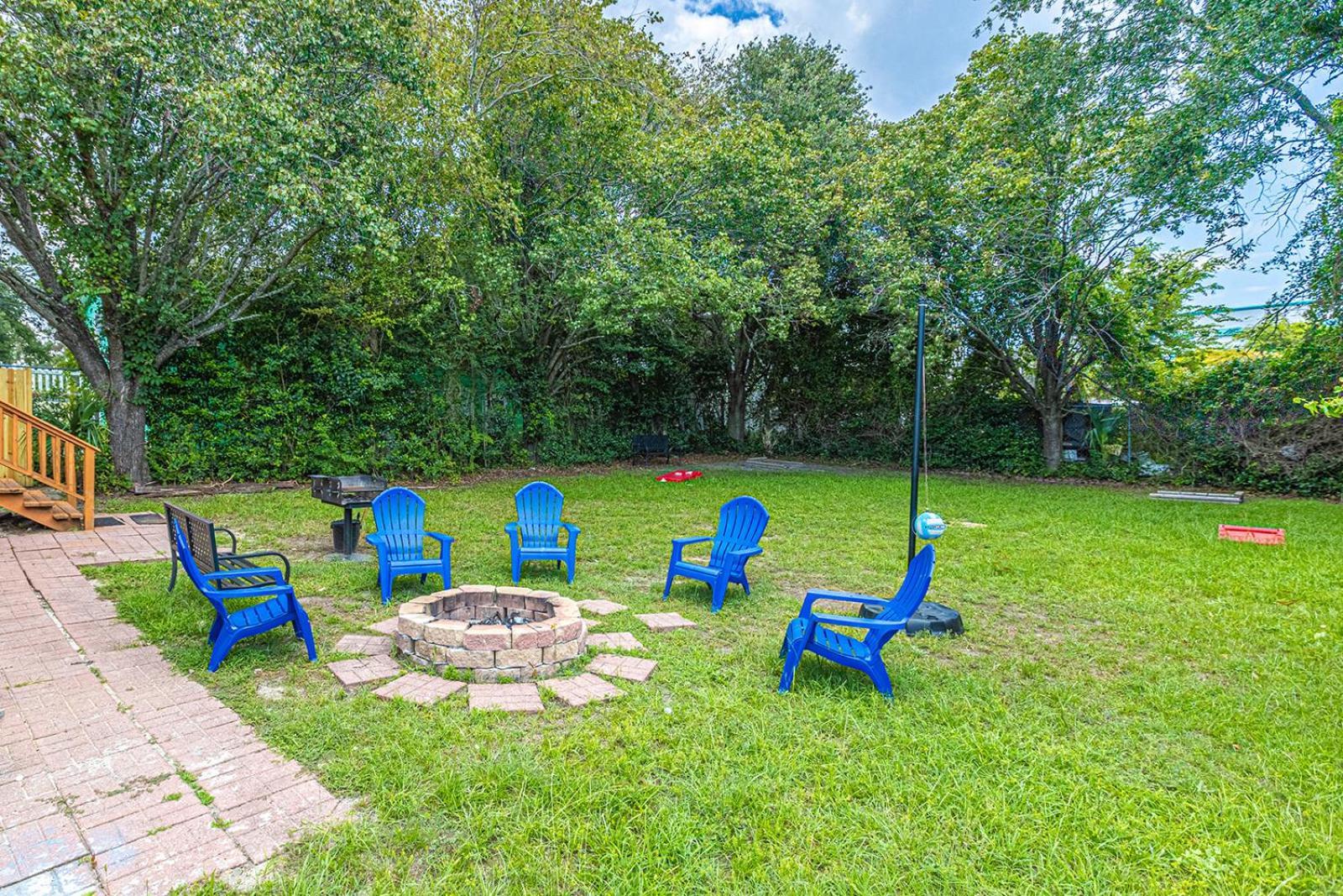 Gorgeous Centrally Located Ocean View 2 King, Huge Private Yard & Deck, Firepit, Bbq, & Game Tables Myrtle Beach Buitenkant foto