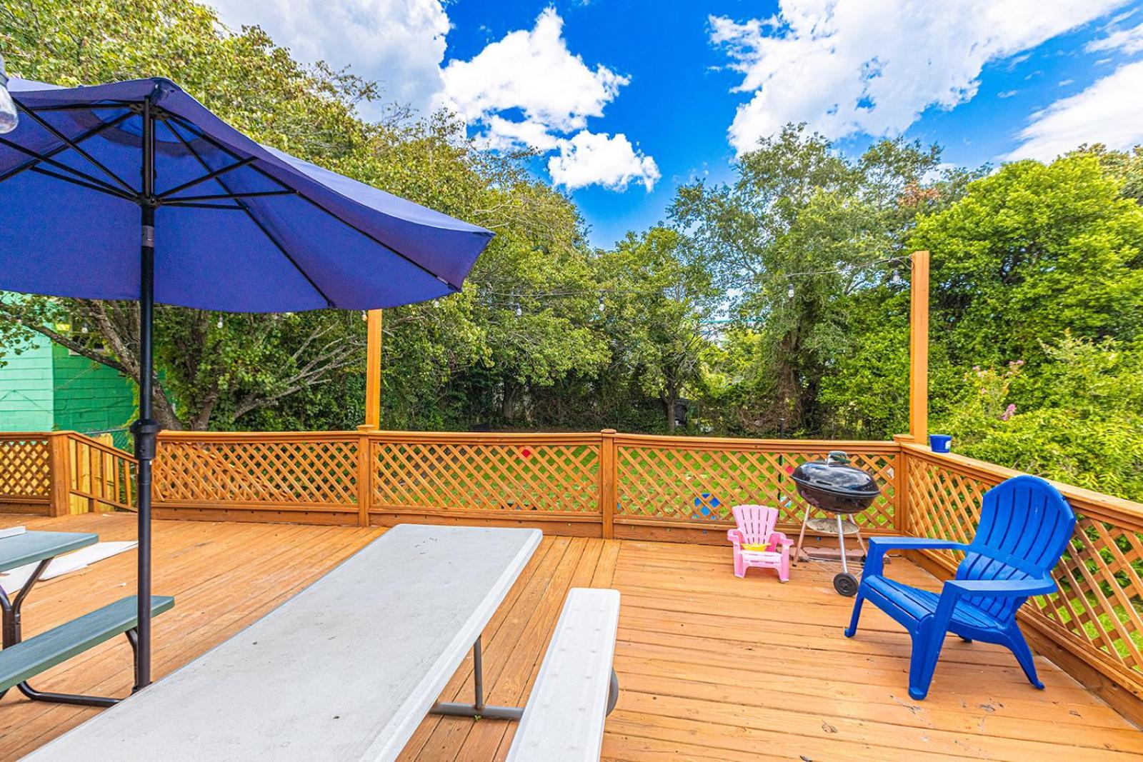 Gorgeous Centrally Located Ocean View 2 King, Huge Private Yard & Deck, Firepit, Bbq, & Game Tables Myrtle Beach Buitenkant foto