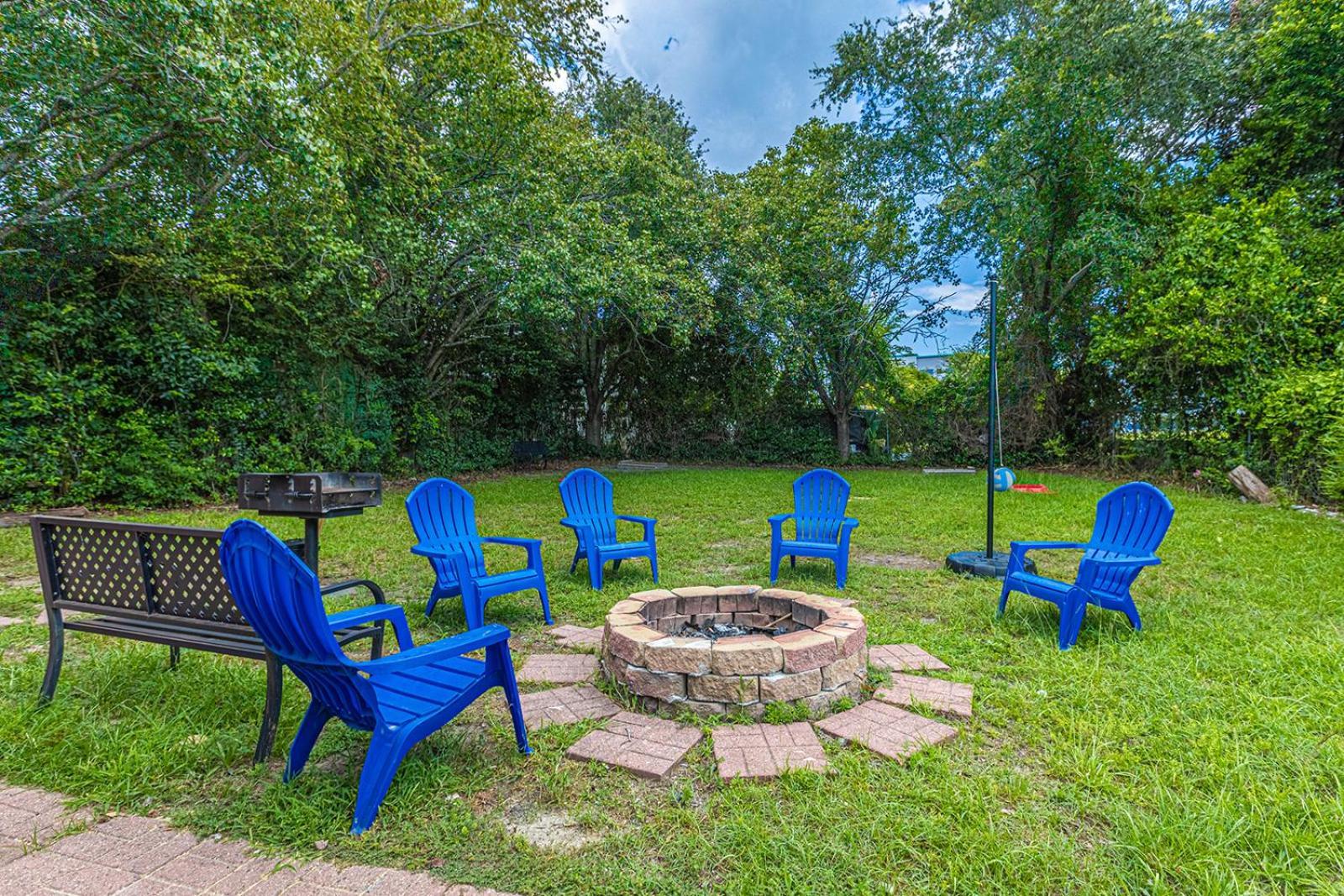Gorgeous Centrally Located Ocean View 2 King, Huge Private Yard & Deck, Firepit, Bbq, & Game Tables Myrtle Beach Buitenkant foto